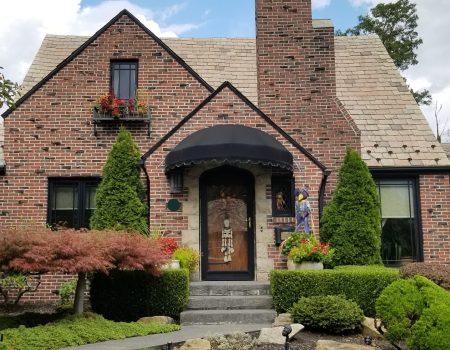 Urban Plantscapes Maintenance and Clean-Ups 12 Urban Plantscapes Maintenance and Clean-Ups 12